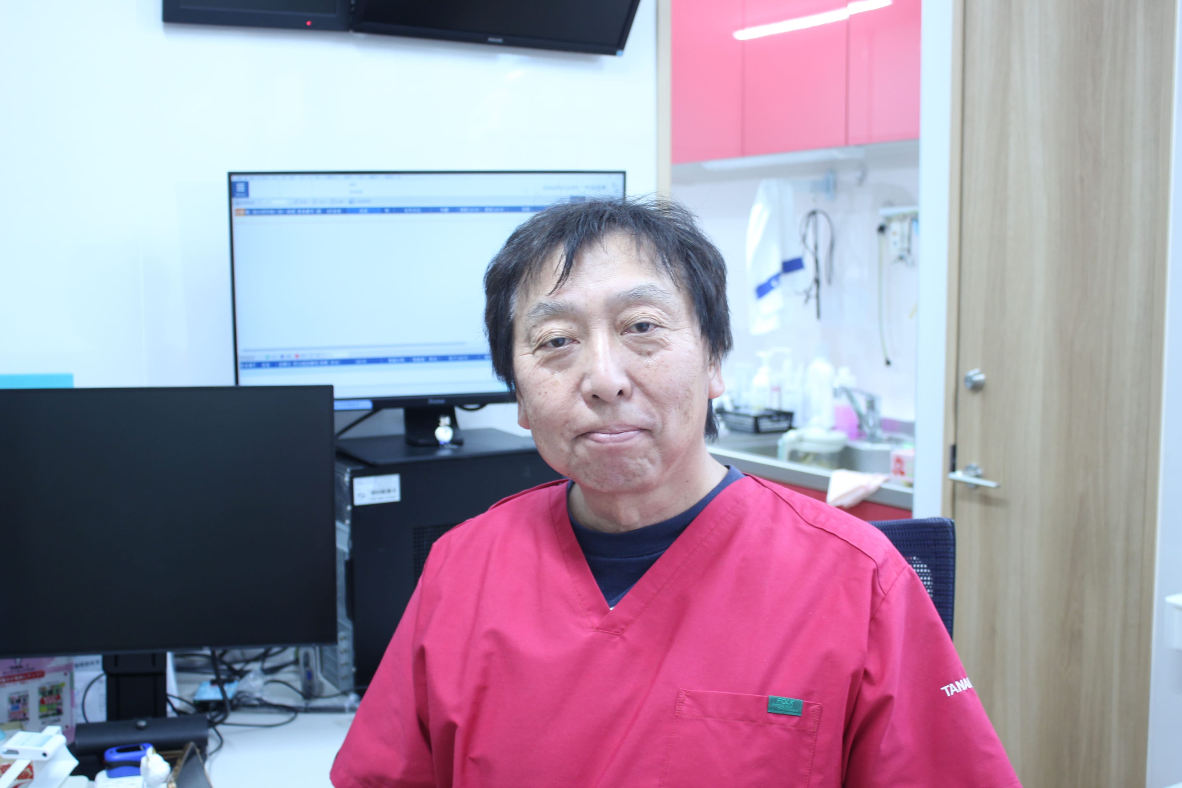 院長 田中 利茂